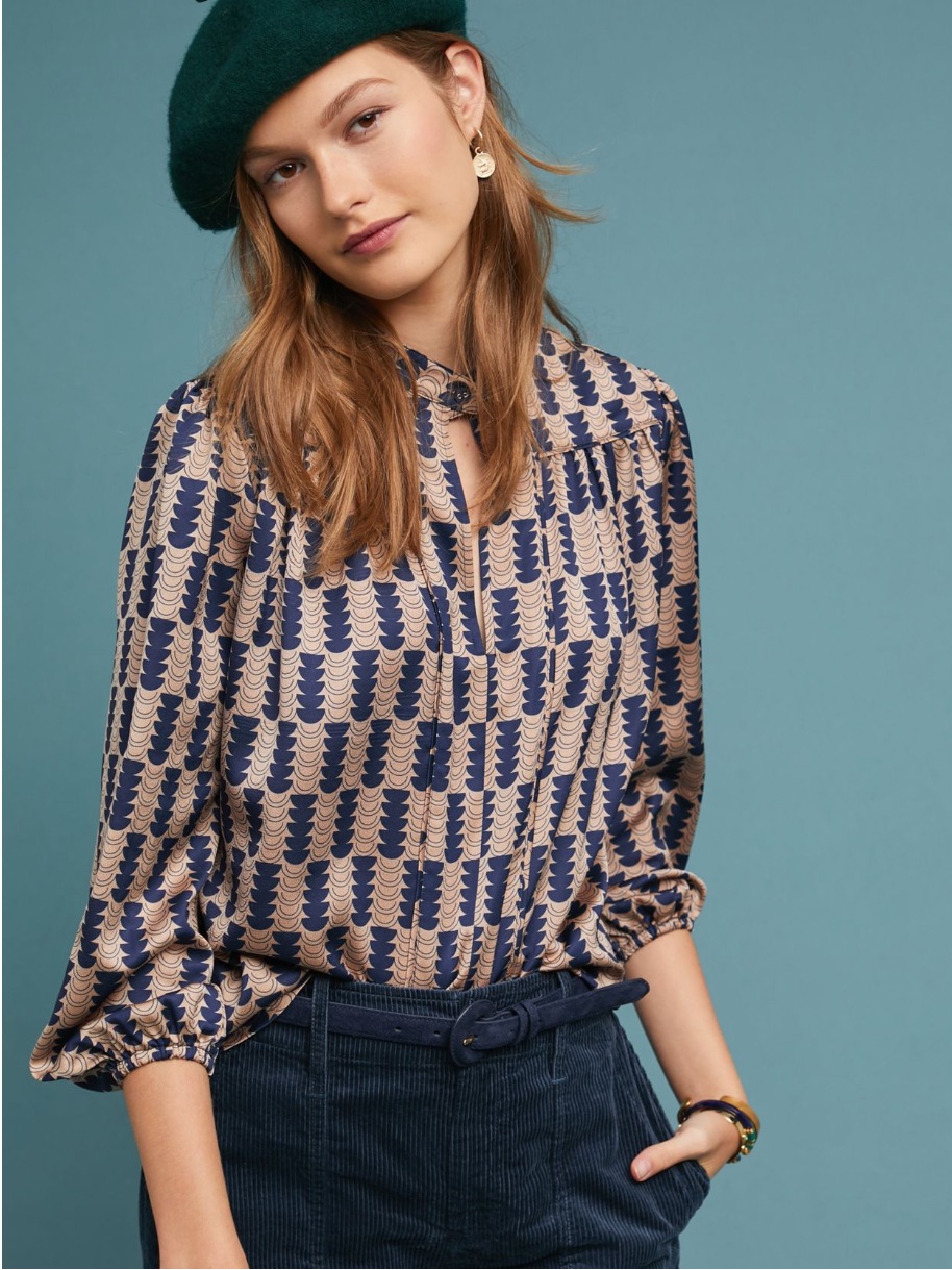 The Odellâs Thales Split Neck Navy And Beige Geo Patterned Blouse M